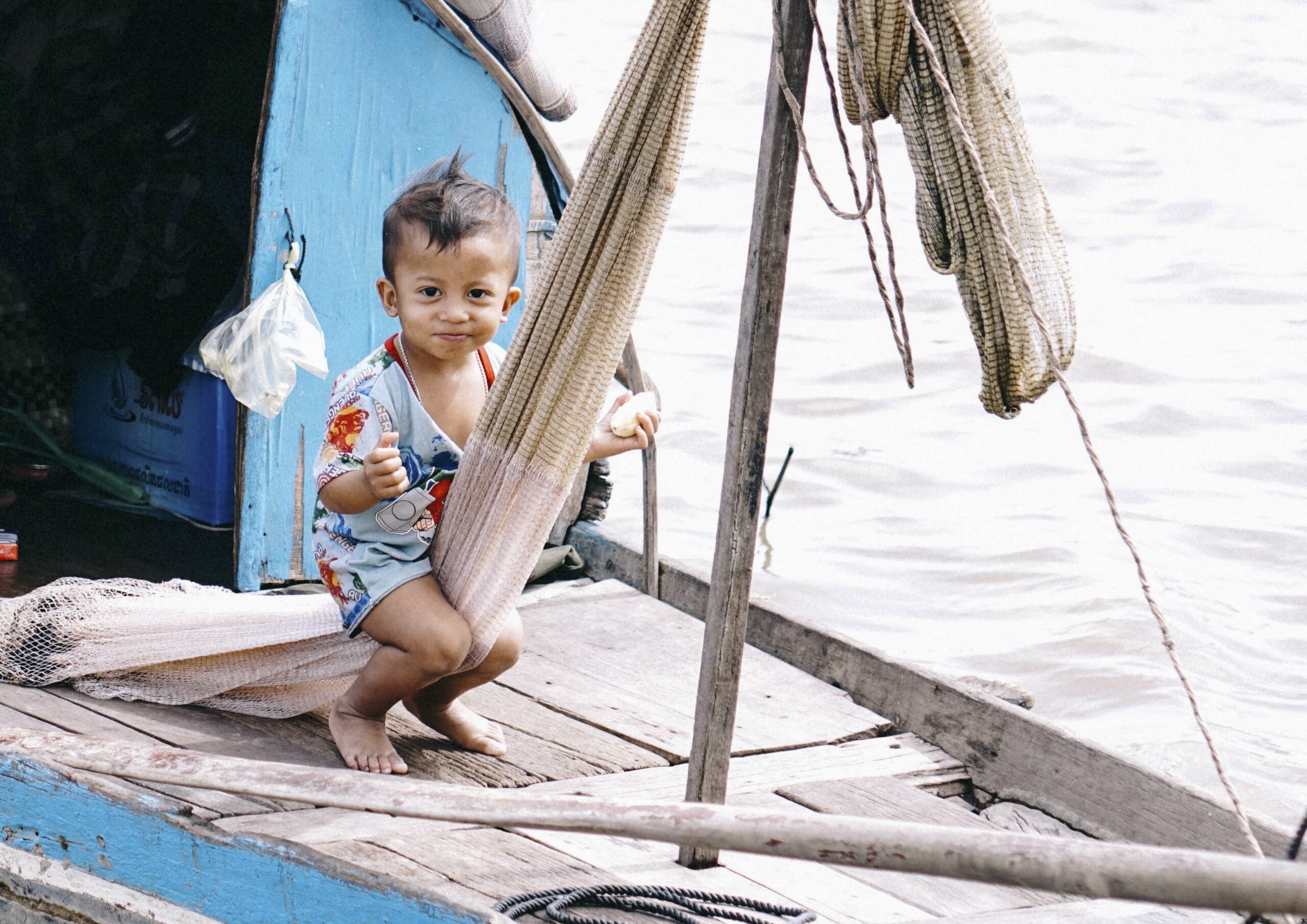 Documentary photography of street life in Cambodia
