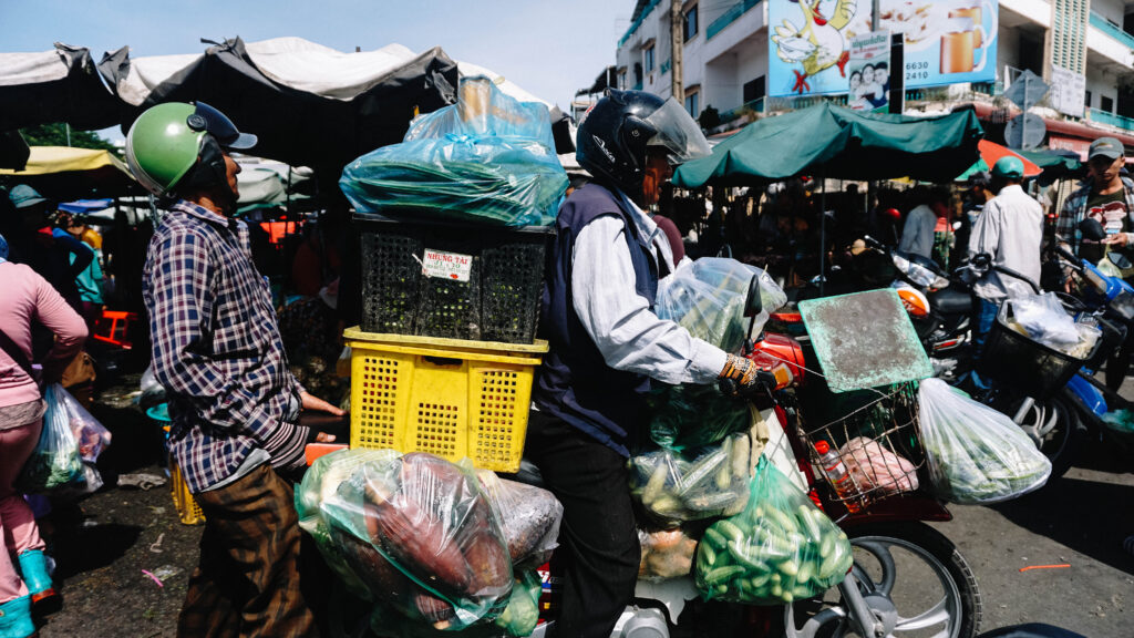 Documentary photography of street life in Cambodia